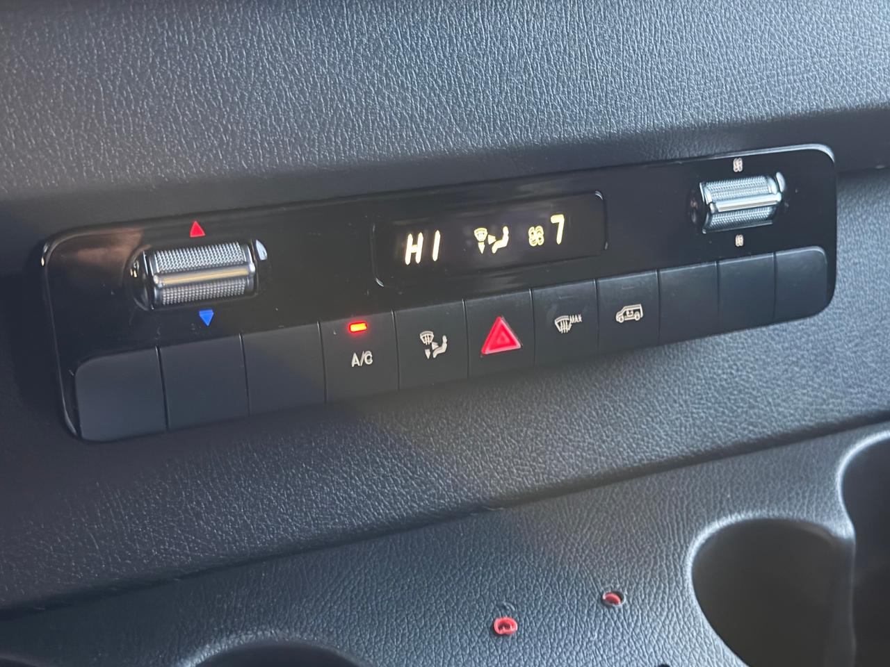 2022 Mercedes-Benz Sprinter 2500 High Roof I4 170"+Camera+CLEAN CARFAX Photo