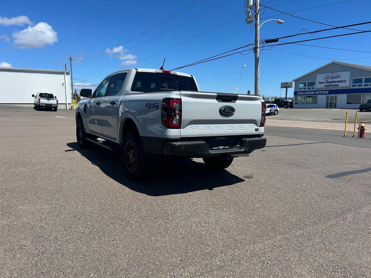 2026 Ford Ranger XLT 4WD SuperCrew 5' Box Photo4