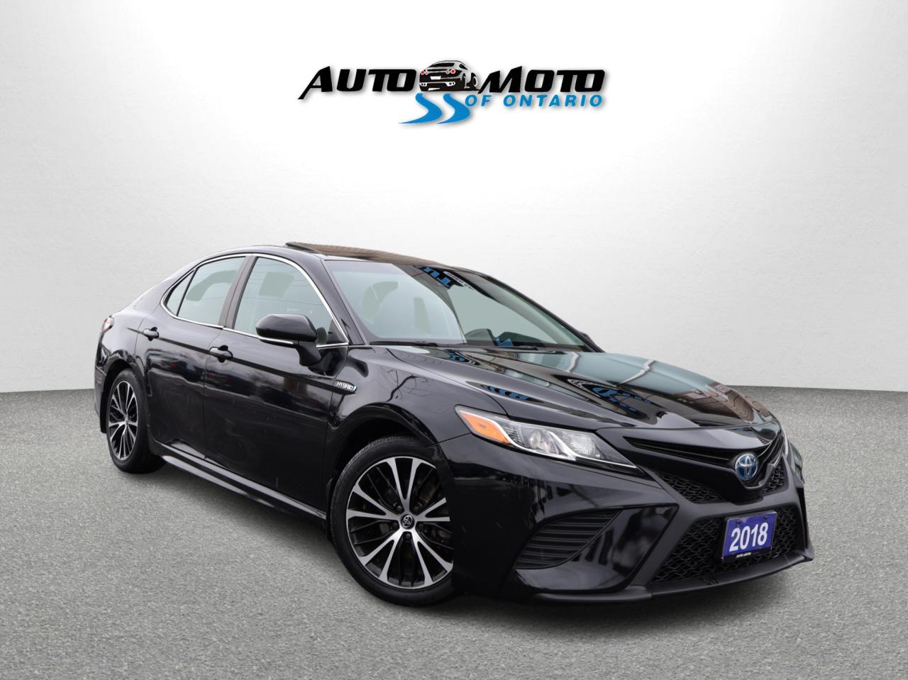 2018 Toyota Camry HYBRID SE HYBRID CERTIFIED CAMERA BLUETOOTH LEATHER HEATED SEATS SUNROOF CRUISE ALLOYS Photo0