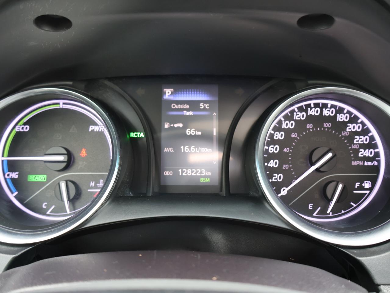 2018 Toyota Camry HYBRID SE HYBRID CERTIFIED CAMERA BLUETOOTH LEATHER HEATED SEATS SUNROOF CRUISE ALLOYS Photo