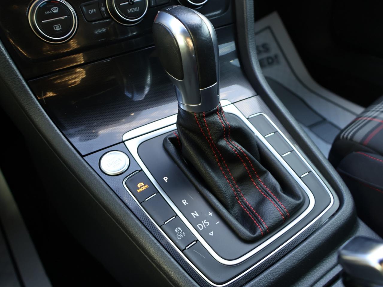 2016 Volkswagen GTI GTI DSG AUTOBAHN CERTIFIED *ACCIDENT FREE*V.W MAINTAIN* CAMERA NAV BLUETOOTH HEATED SEATS SUNROOF CRUISE ALLOYS Photo