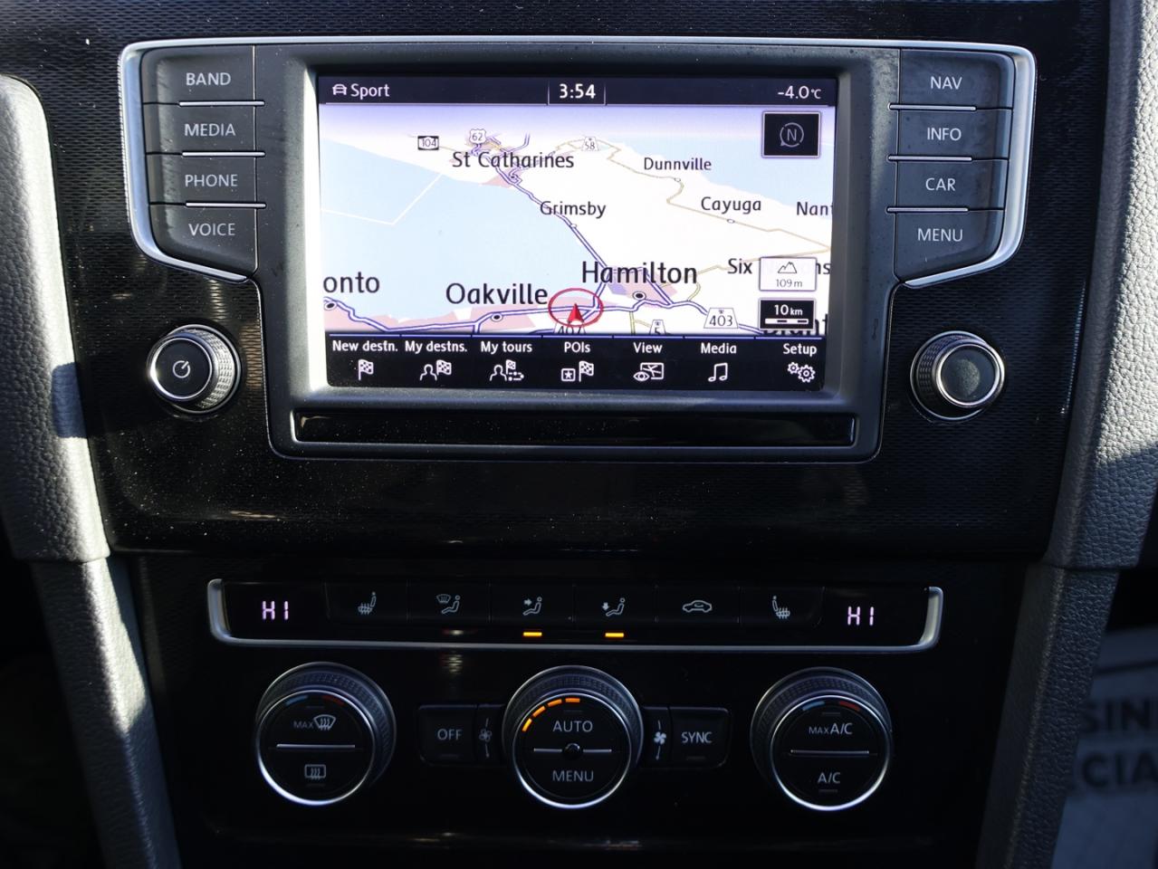 2016 Volkswagen GTI GTI DSG AUTOBAHN CERTIFIED *ACCIDENT FREE*V.W MAINTAIN* CAMERA NAV BLUETOOTH HEATED SEATS SUNROOF CRUISE ALLOYS Photo