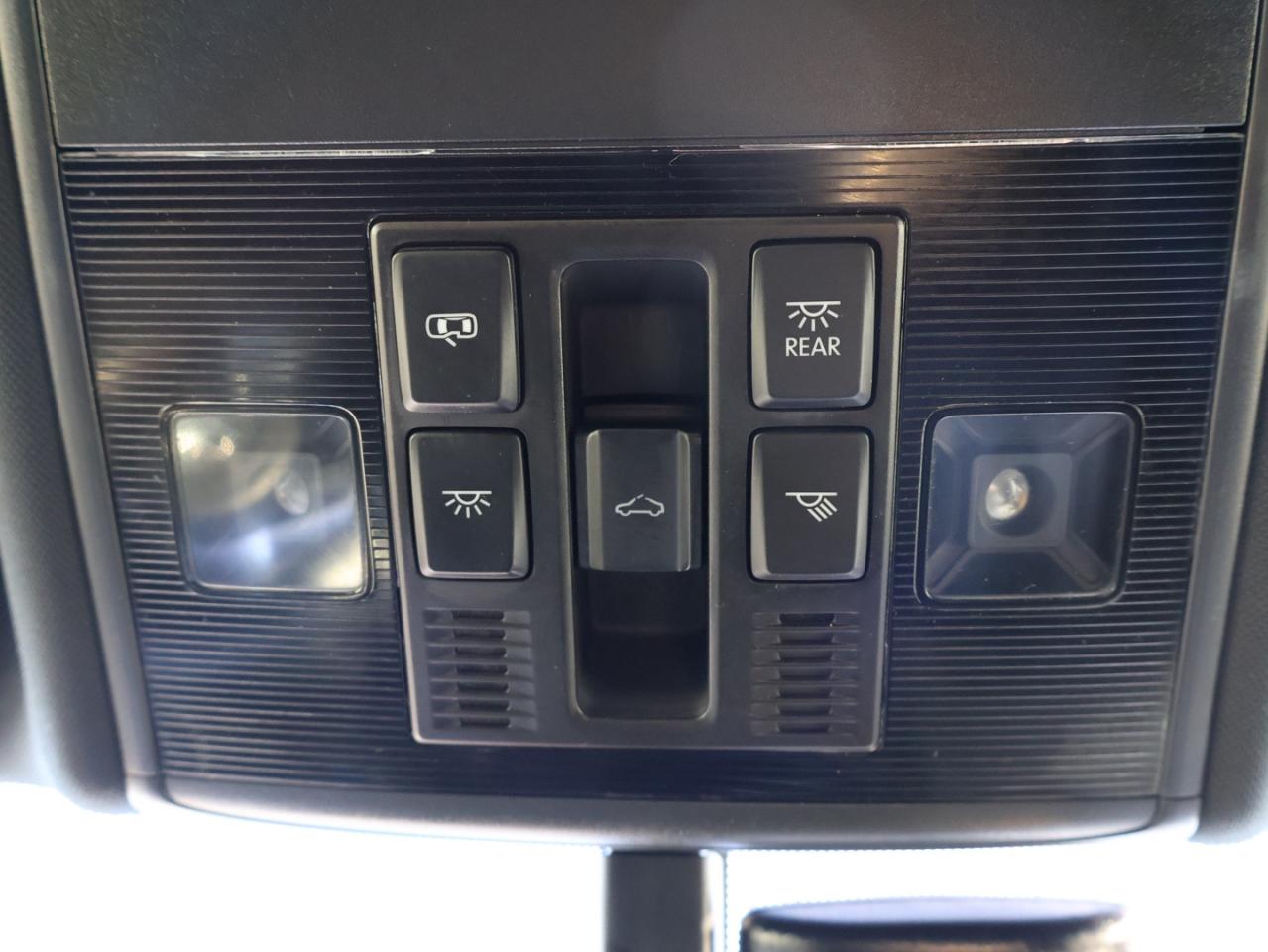 2016 Volkswagen GTI GTI DSG AUTOBAHN CERTIFIED *ACCIDENT FREE*V.W MAINTAIN* CAMERA NAV BLUETOOTH HEATED SEATS SUNROOF CRUISE ALLOYS Photo