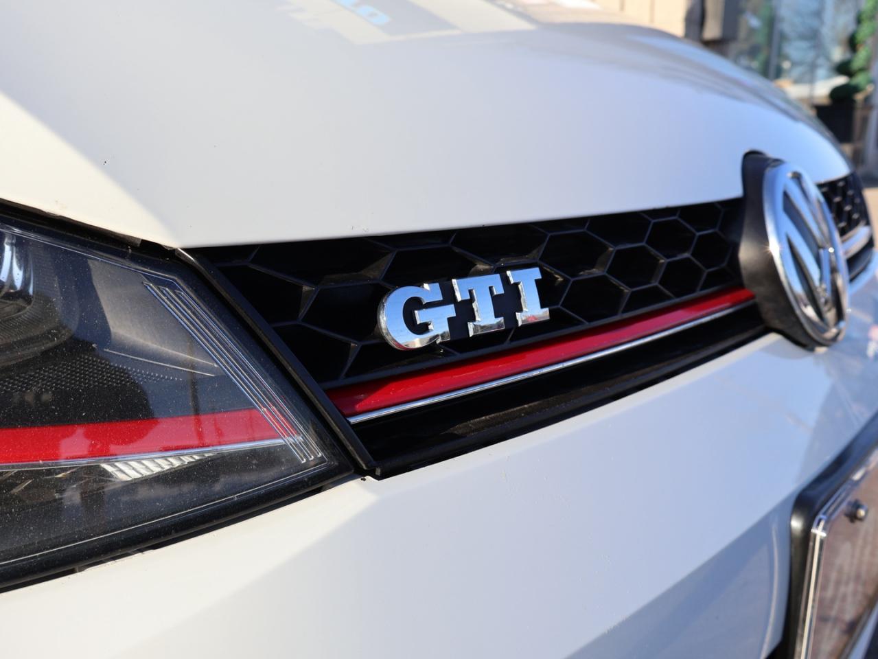 2016 Volkswagen GTI GTI DSG AUTOBAHN CERTIFIED *ACCIDENT FREE*V.W MAINTAIN* CAMERA NAV BLUETOOTH HEATED SEATS SUNROOF CRUISE ALLOYS Photo