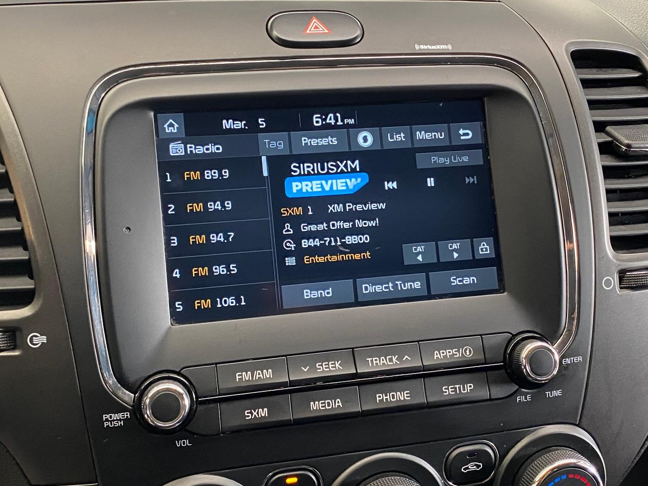 2017 Kia Forte LX+Camera+Heated Seats+ApplePlay+CLEAN CARFAX Photo