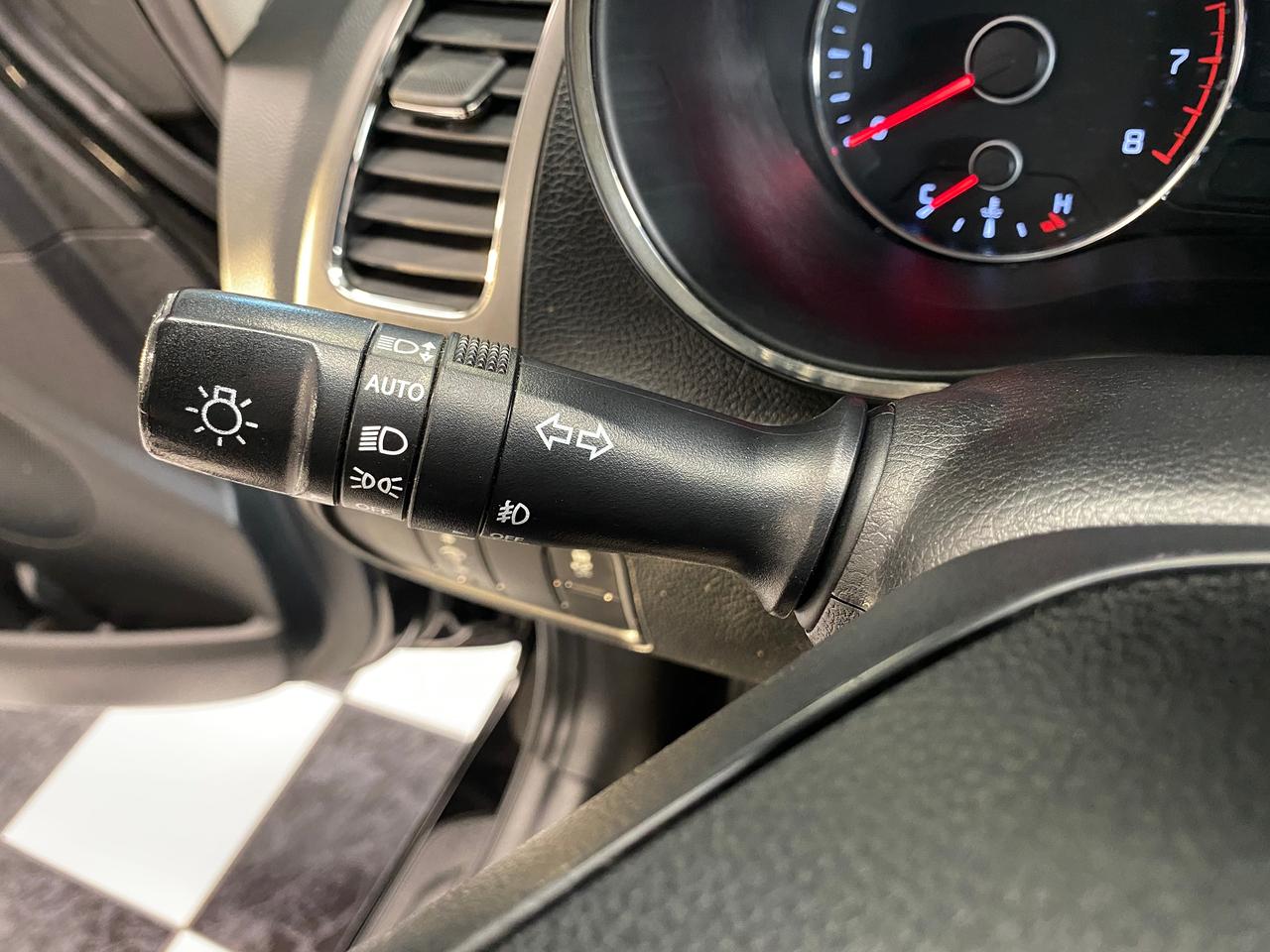 2017 Kia Forte LX+Camera+Heated Seats+ApplePlay+CLEAN CARFAX Photo