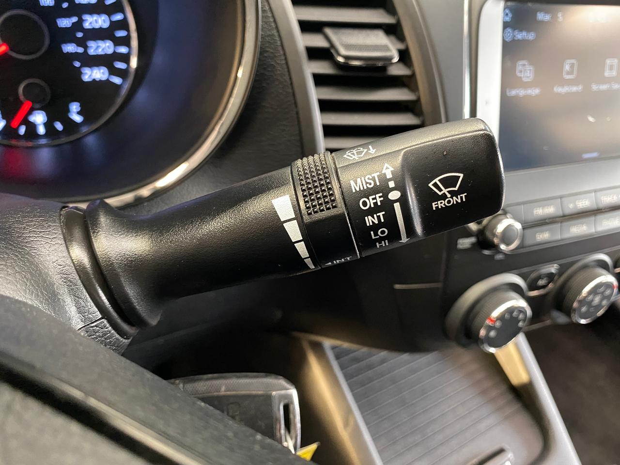 2017 Kia Forte LX+Camera+Heated Seats+ApplePlay+CLEAN CARFAX Photo