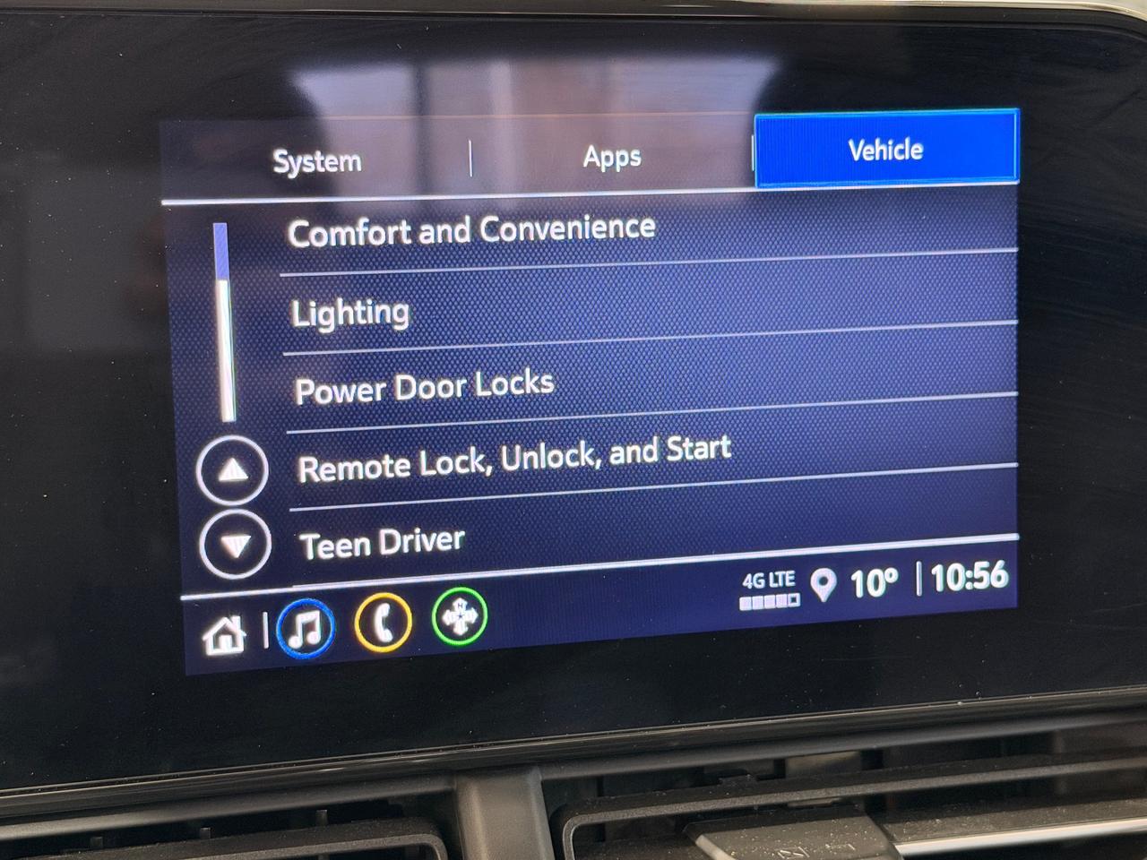 2024 Chevrolet Trax 1RS+Previous Lease LikeNew! ONE OWNER+CLEAN CARFAX Photo