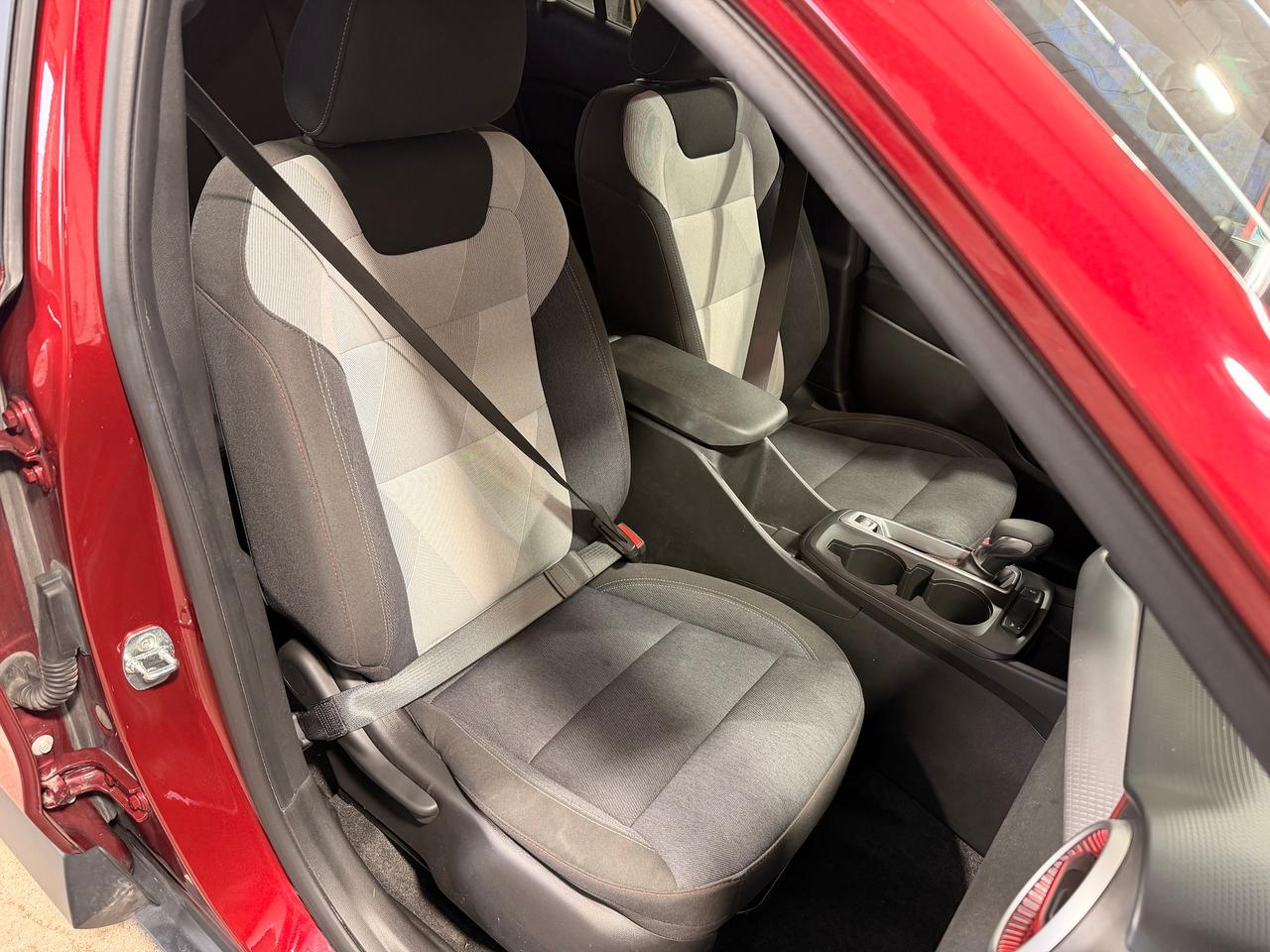 2024 Chevrolet Trax 1RS+Previous Lease LikeNew! ONE OWNER+CLEAN CARFAX Photo