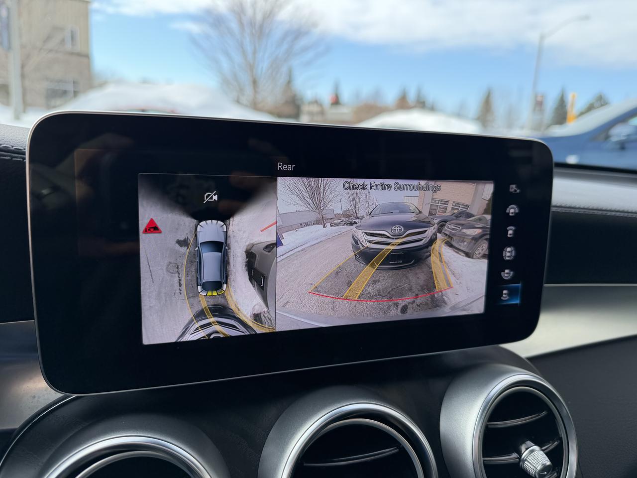 2023 Mercedes-Benz GLC-Class GLC 300 - SPORT PKG, PREM PKG, INTELL DRIVE PKG!! - Photo #29