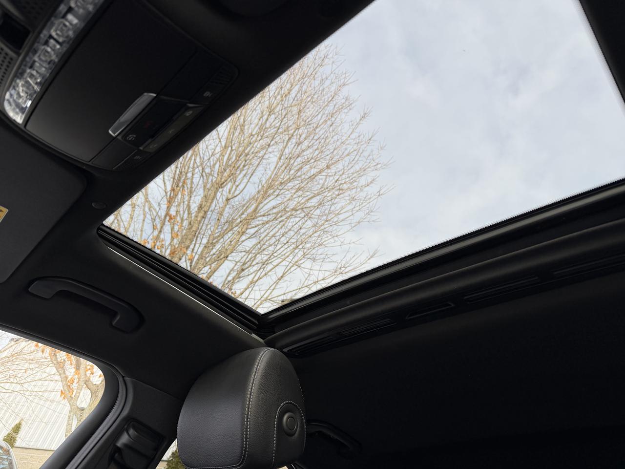 2023 Mercedes-Benz GLC-Class GLC 300 - SPORT PKG, PREM PKG, INTELL DRIVE PKG!! Photo