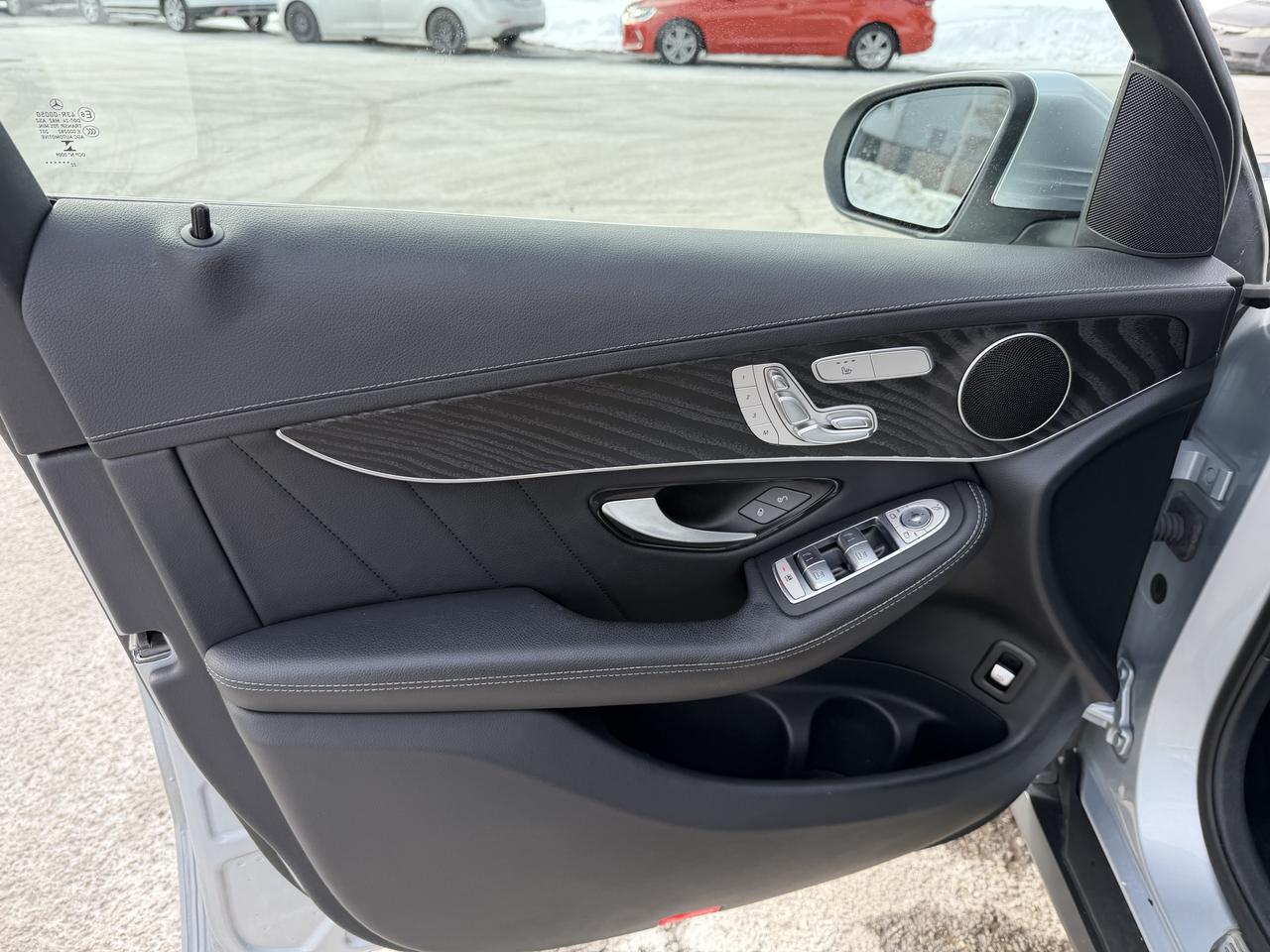 2023 Mercedes-Benz GLC-Class GLC 300 - SPORT PKG, PREM PKG, INTELL DRIVE PKG!! - Photo #16