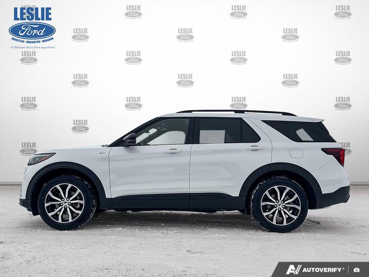 2026 Ford Explorer ST-Line 4WD Photo