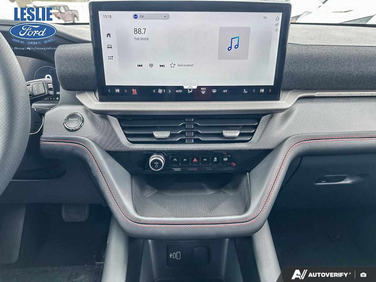 2026 Ford Explorer ST-Line 4WD Photo