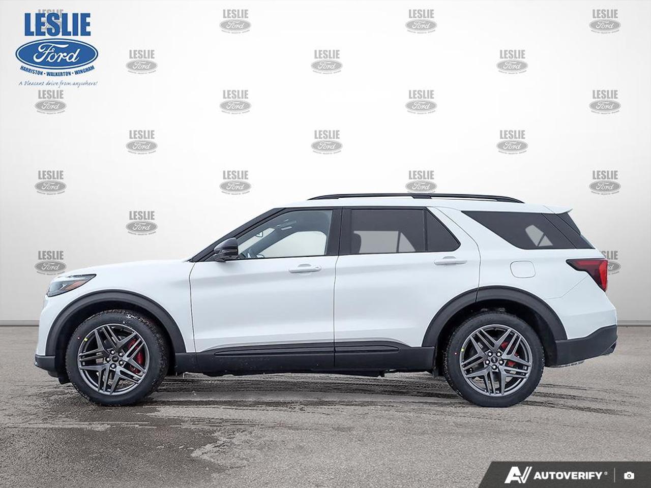 2026 Ford Explorer ST 4WD Photo2