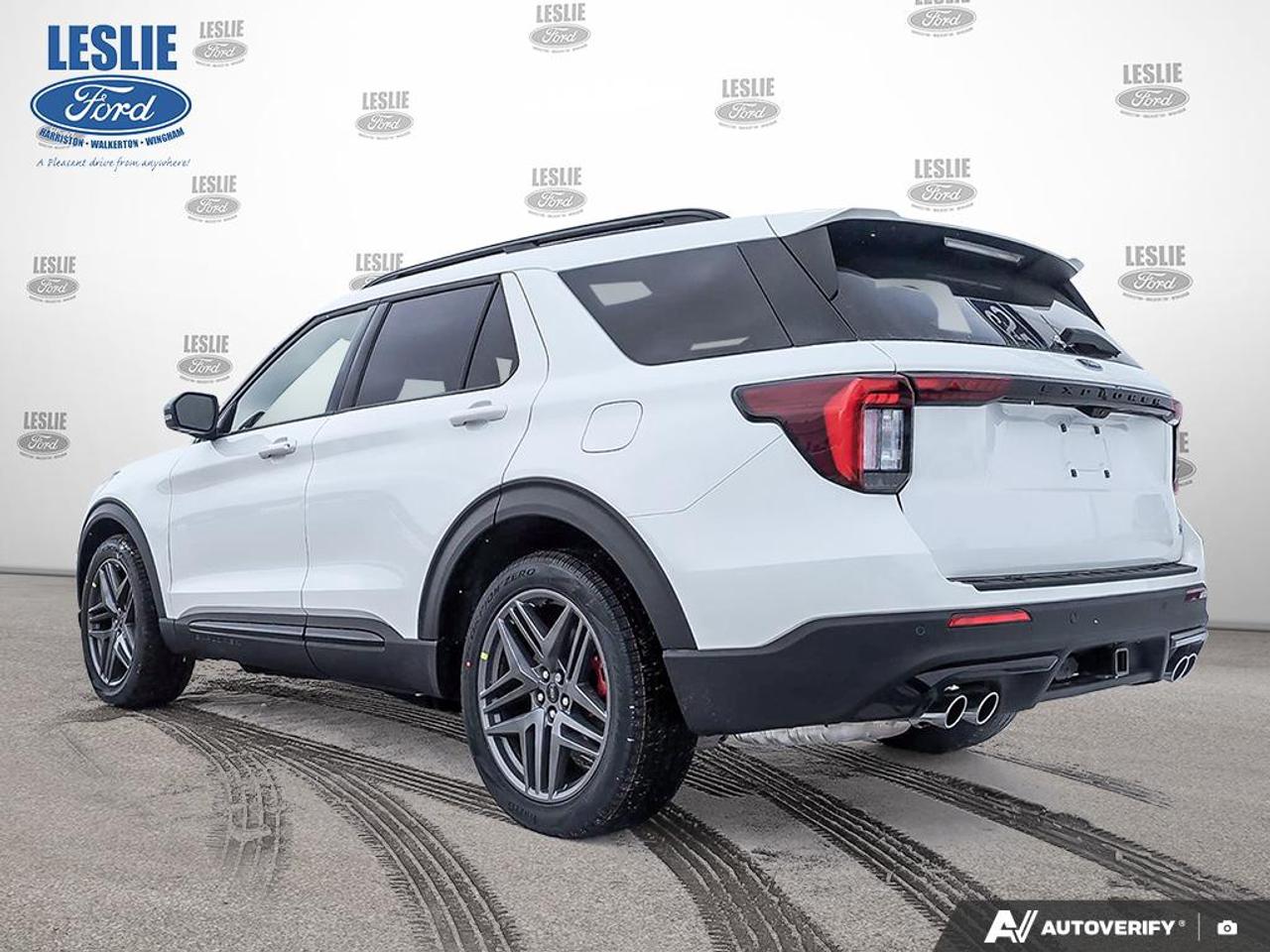 2026 Ford Explorer ST 4WD Photo3