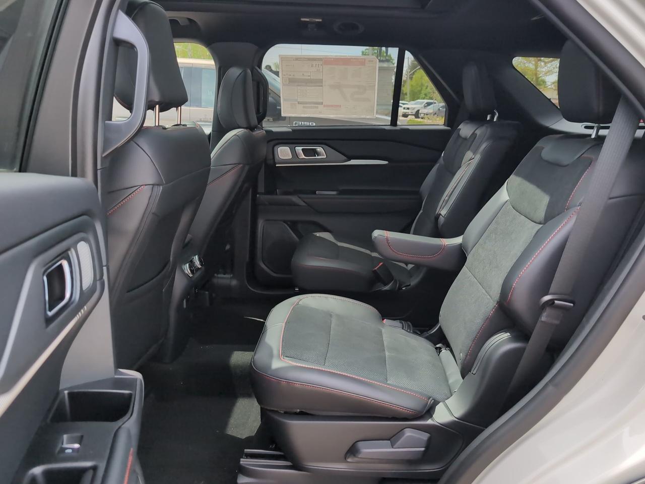 2026 Ford Explorer ST 4WD Photo