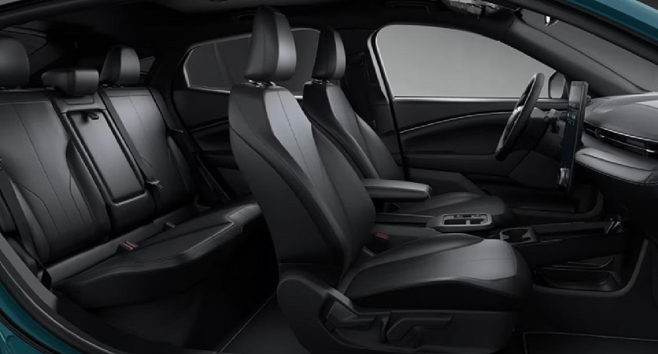 2026 Ford Mustang Mach-E Select AWD Photo