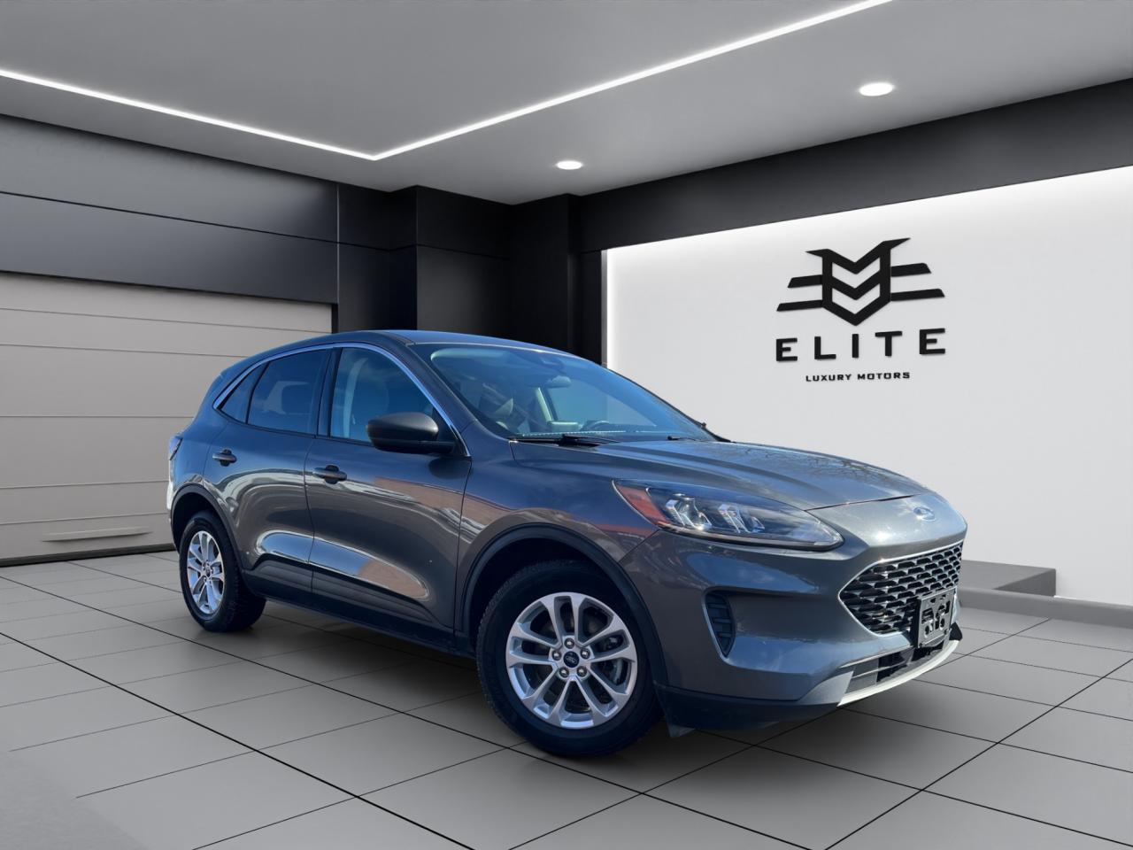 2022 Ford Escape SE HYBRID - GAS / ELECTRIC HYBRID  !!! Photo0