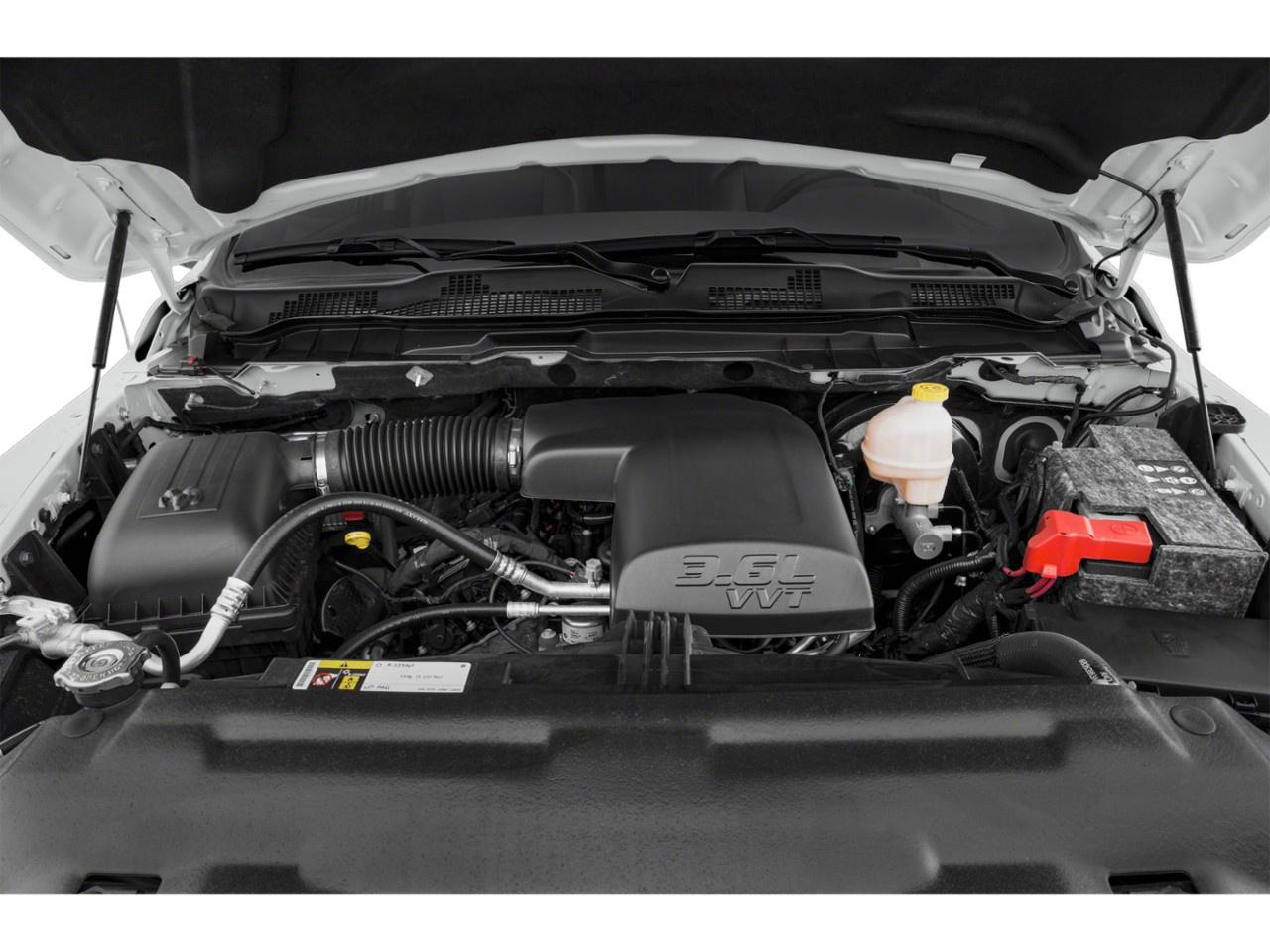 2021 RAM 1500 Classic EXPRESS 4X4 CREW CAB 5'7" BOX Photo