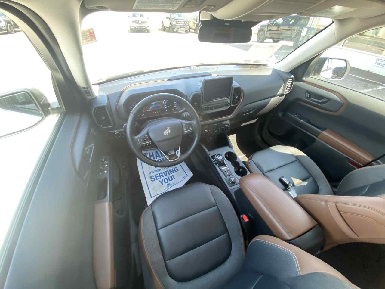 2023 Ford Bronco Sport Outer Banks 1.5L ECOBOOST | TECH PKG Photo