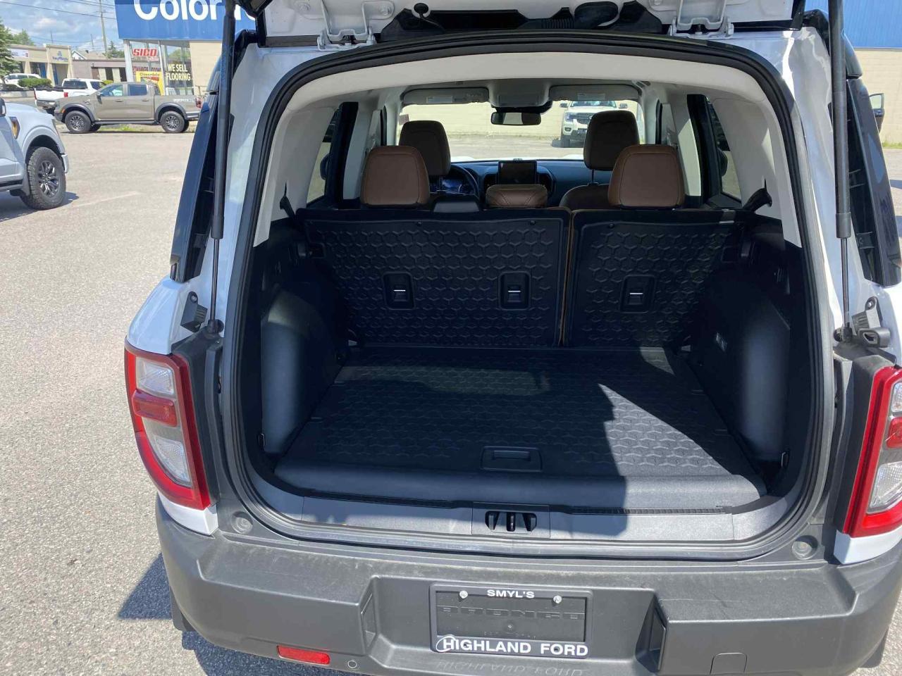 2023 Ford Bronco Sport Outer Banks 1.5L ECOBOOST | TECH PKG Photo