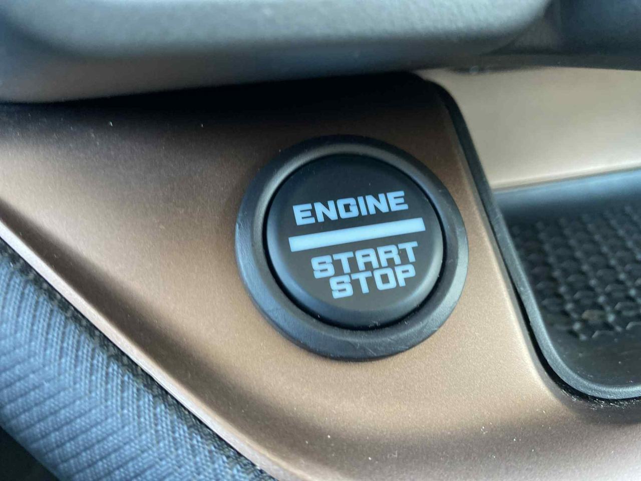 2023 Ford Bronco Sport Outer Banks 1.5L ECOBOOST | TECH PKG Photo