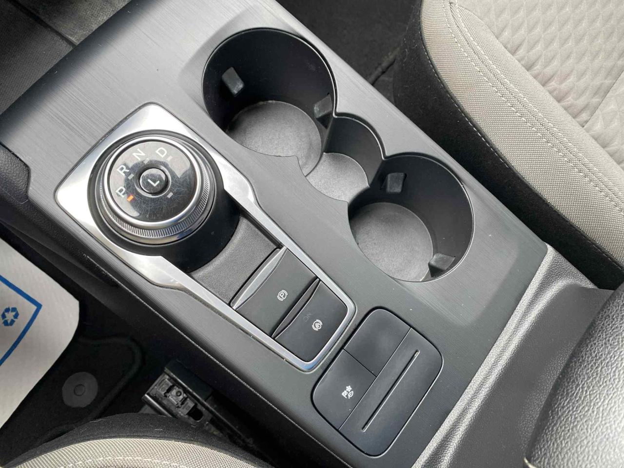 2022 Ford Escape SE Hybrid 2.5L HYBRID | COLD WEATHER PKG Photo