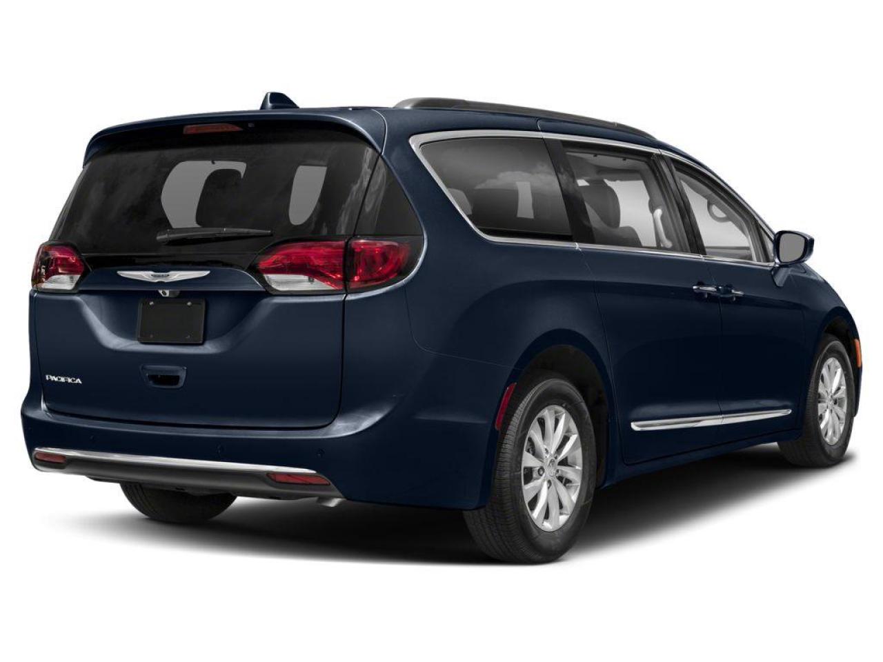 2019 Chrysler Pacifica Touring Plus COLD WEATHER GROUP | NAV | S APPEARANCE PACKAGE Photo
