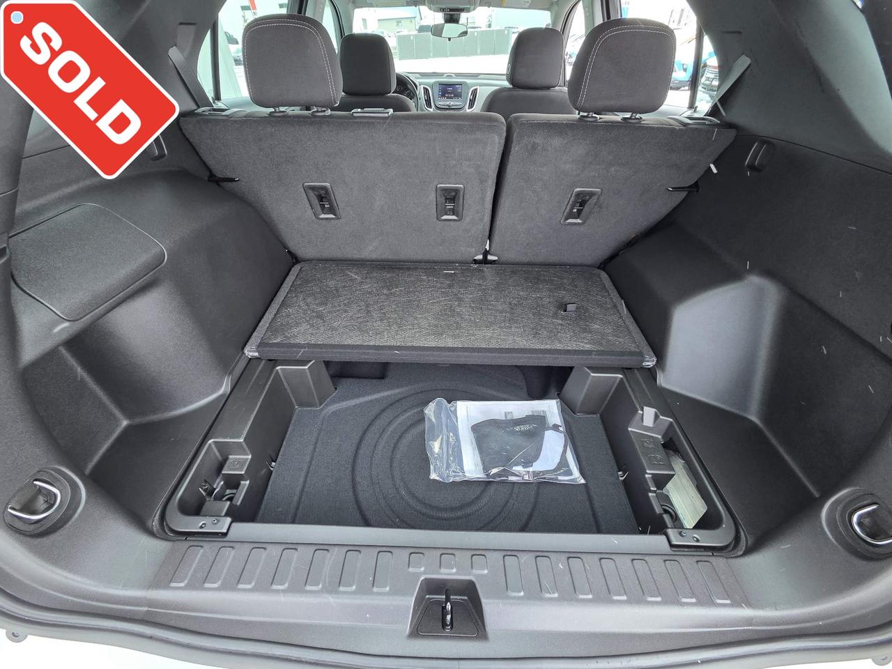 2024 Chevrolet Equinox One Owner | LS | AWD | 17" Wheels Photo