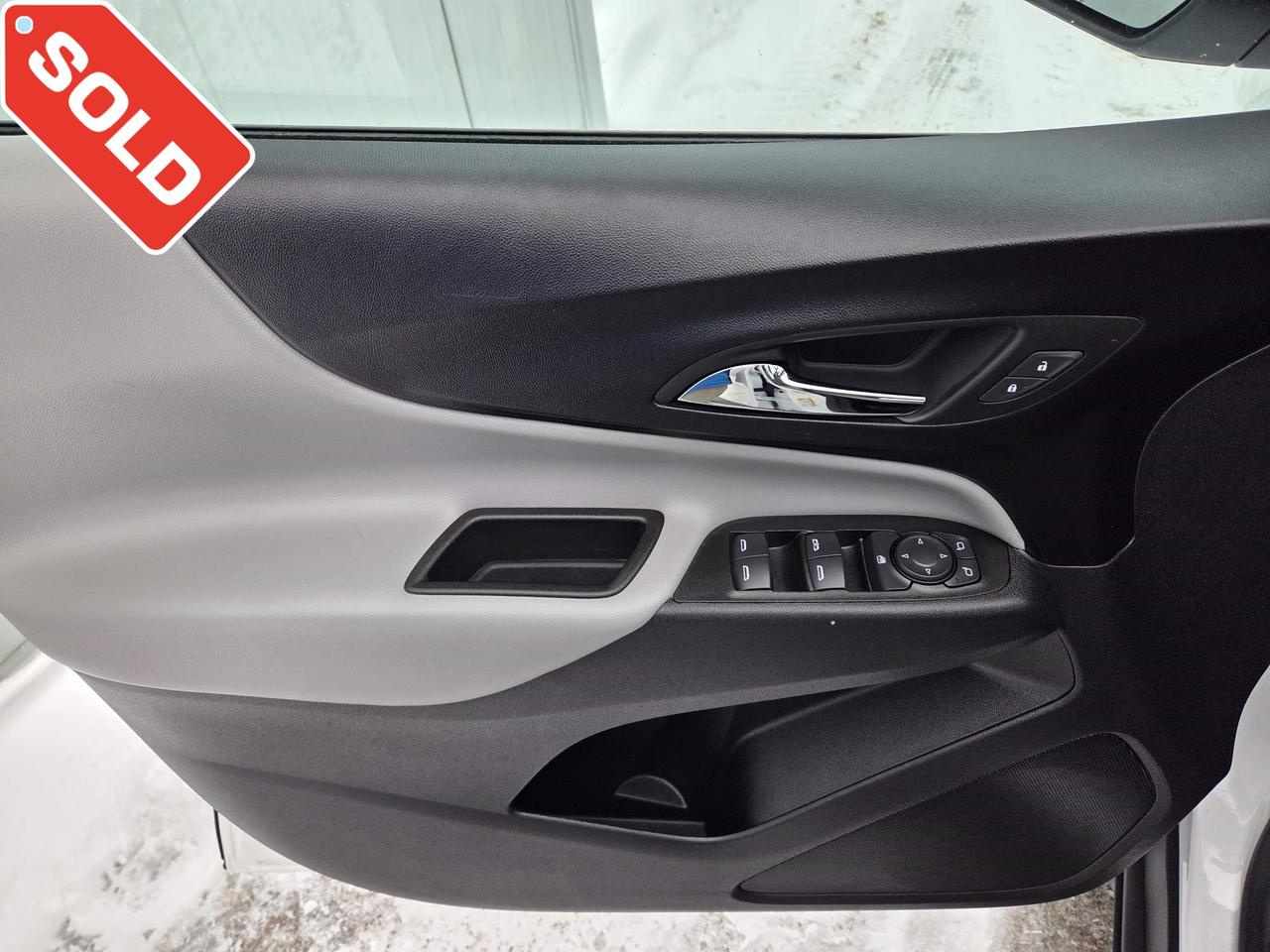 2024 Chevrolet Equinox One Owner | LS | AWD | 17" Wheels Photo