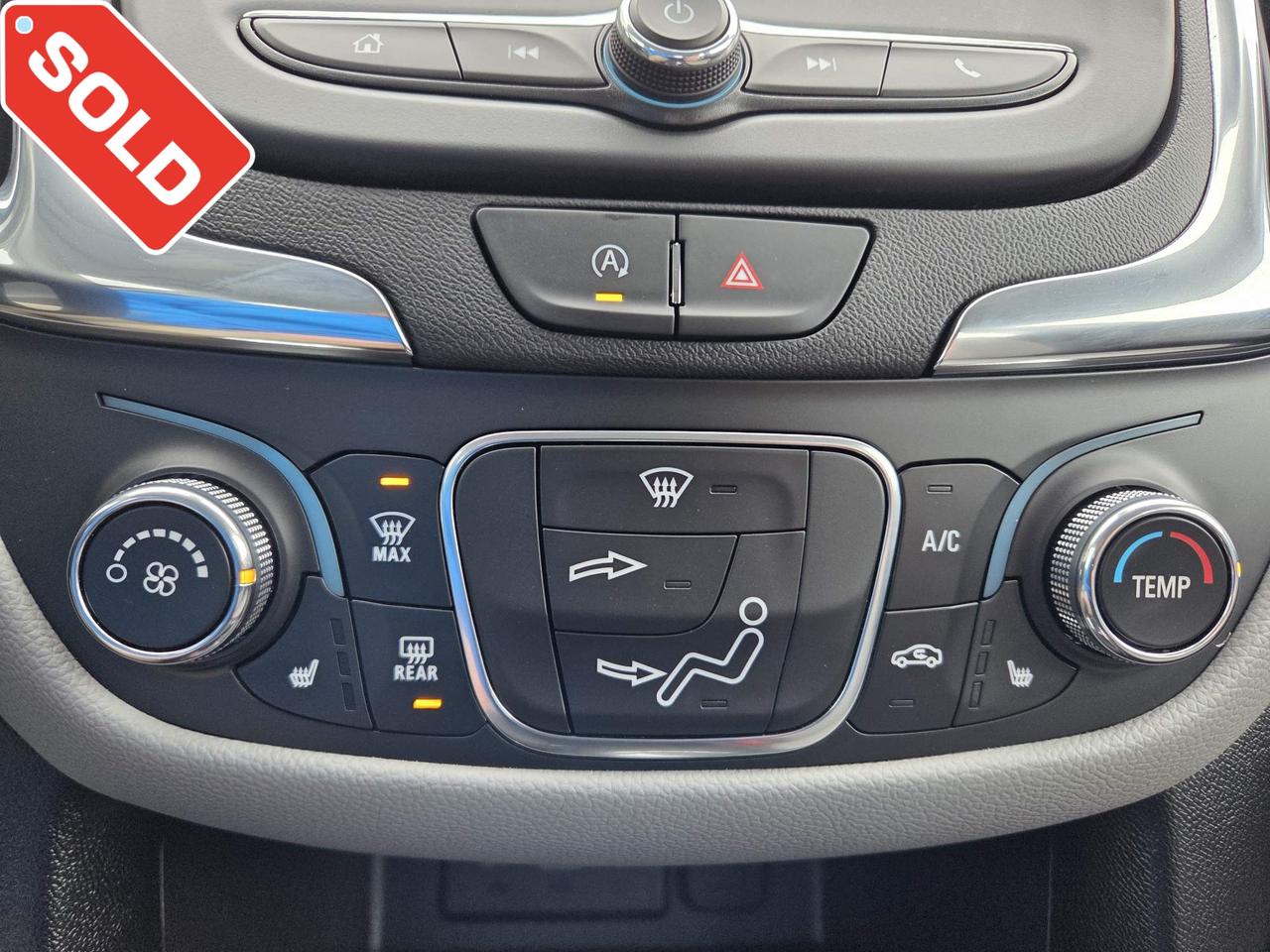 2024 Chevrolet Equinox One Owner | LS | AWD | 17" Wheels Photo