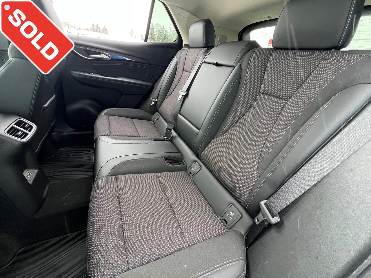 2022 Buick Envision One Owner | Preferred | Convince Package | 18" Wheels Photo