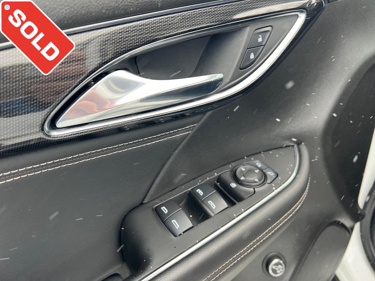 2022 Buick Envision One Owner | Preferred | Convince Package | 18" Wheels Photo