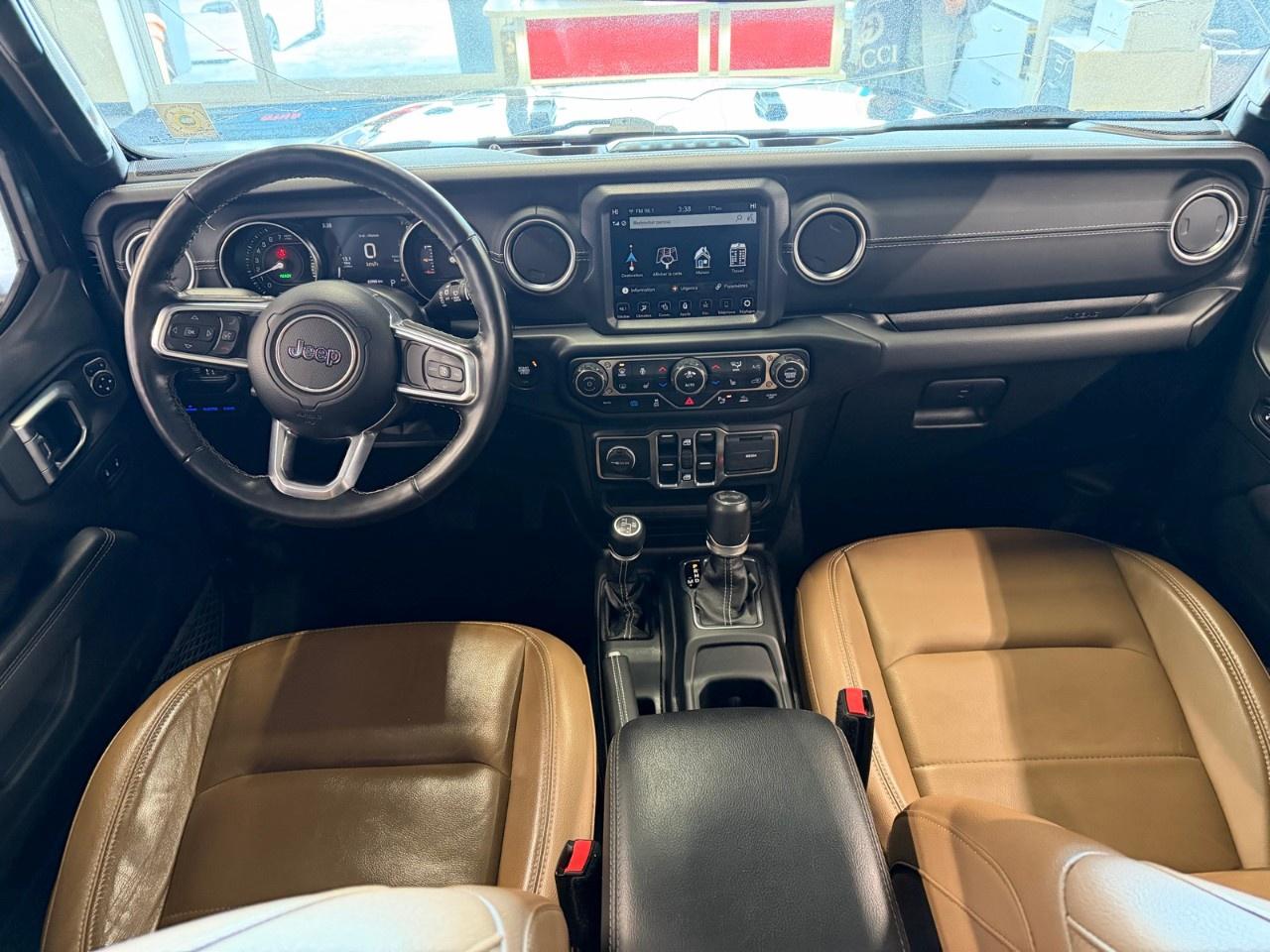 2021 Jeep Wrangler Unlimited Sahara Photo