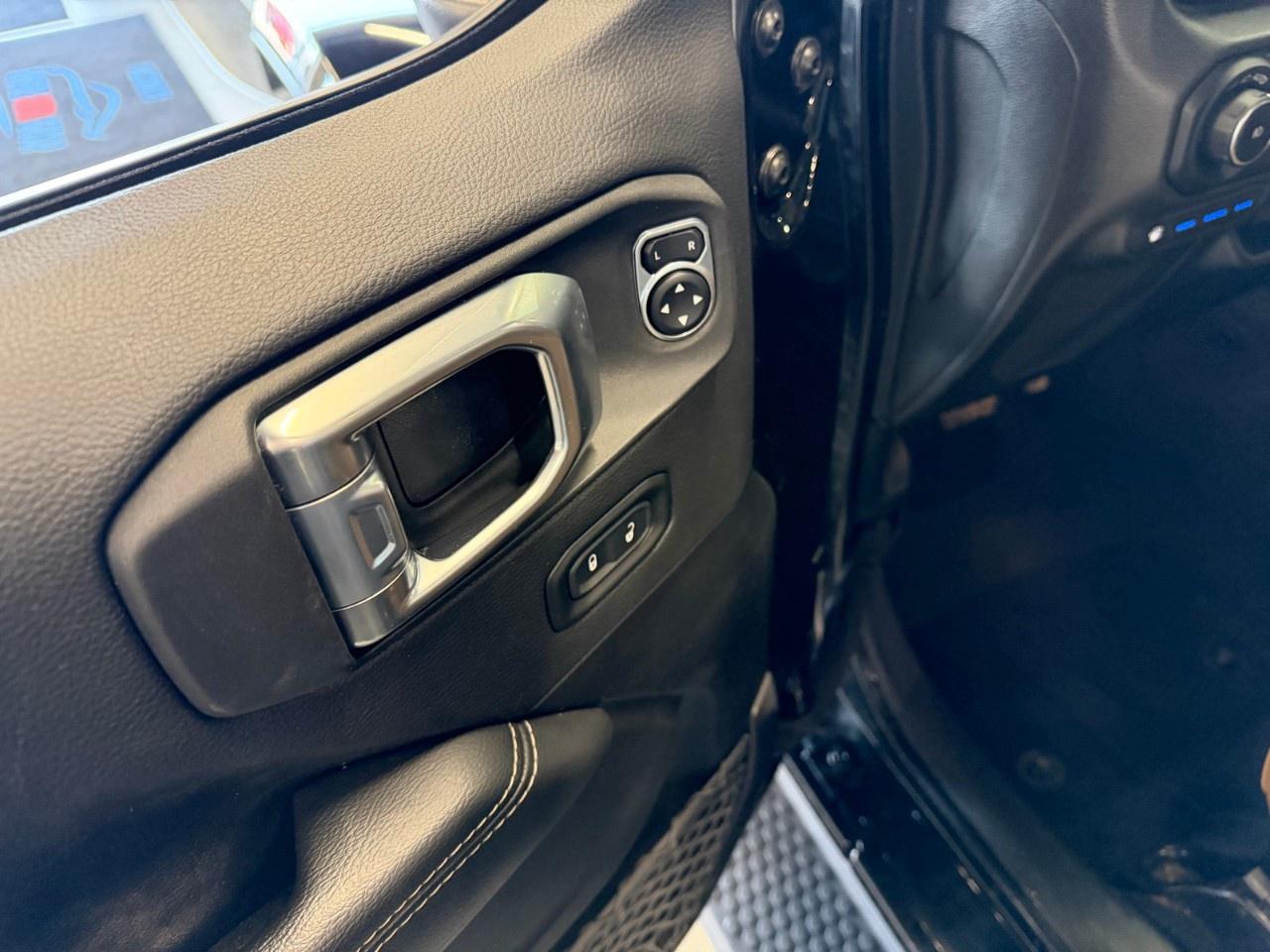 2021 Jeep Wrangler Unlimited Sahara Photo