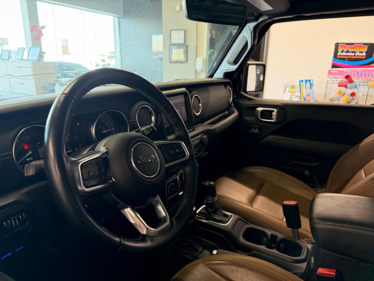 2021 Jeep Wrangler Unlimited Sahara Photo