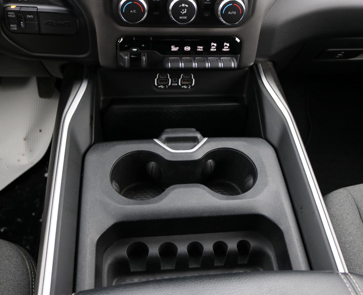 2020 RAM 2500 Big Horn 4x4 Crew Cab 6'4  Box | REMOTE START | Photo