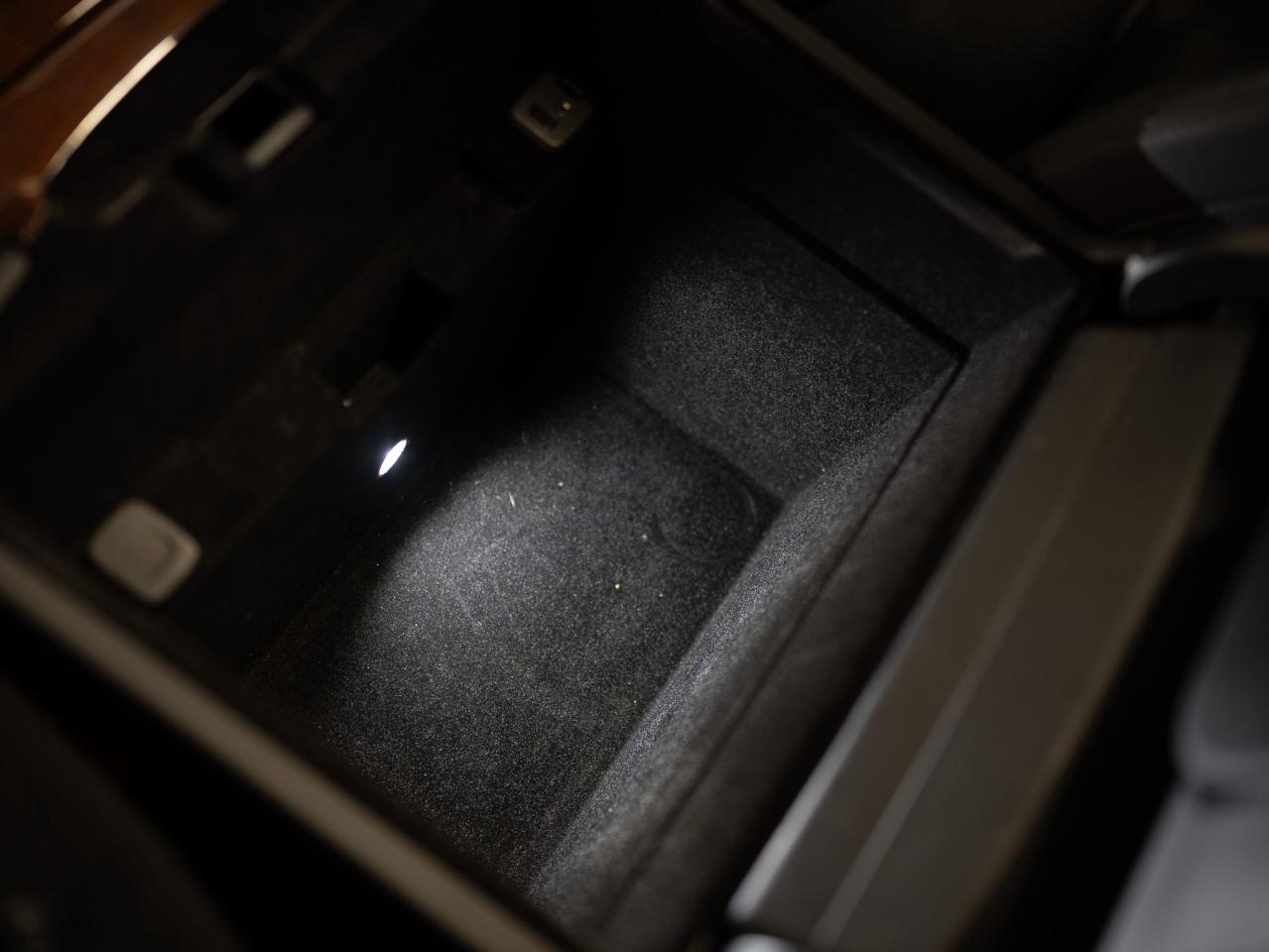 2019 Cadillac Escalade ESV PREMIUM LUXURY | ENTERTAINMENT PKG | 22 IN Photo