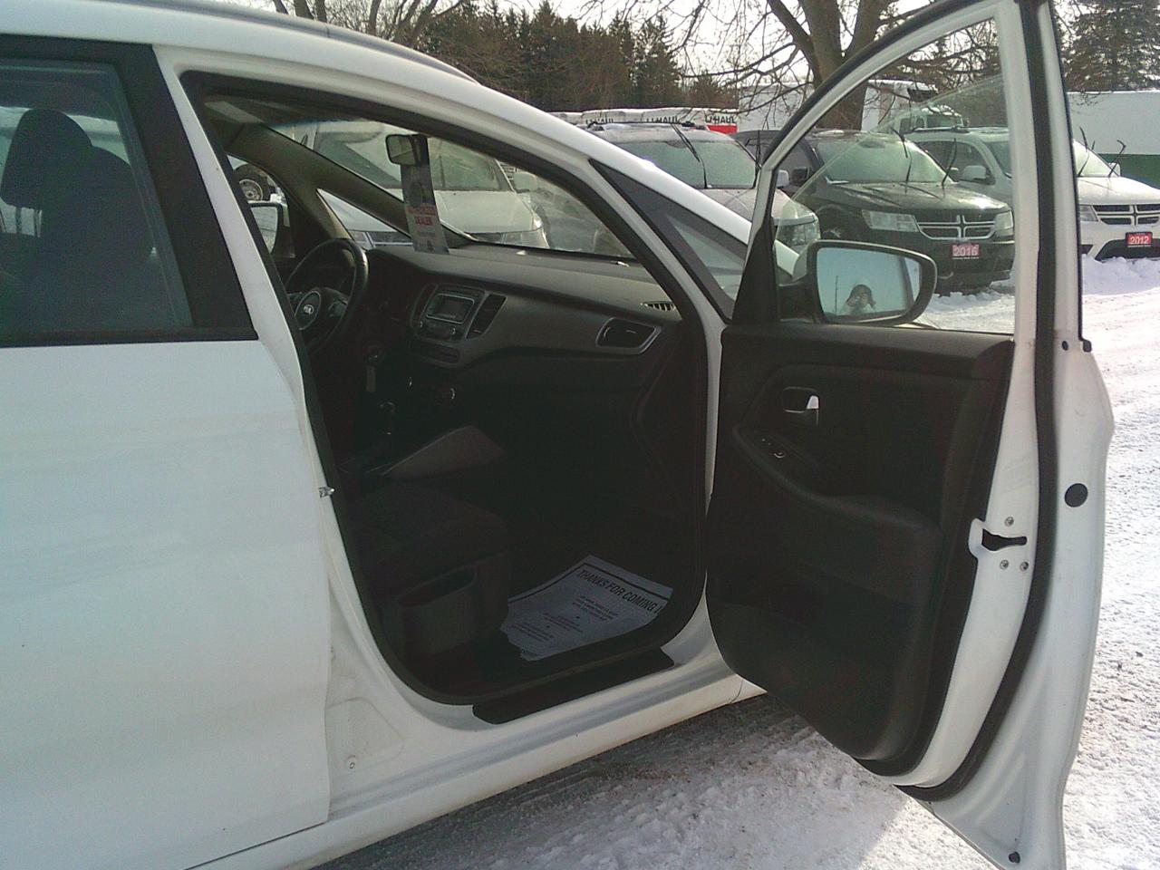 2016 Kia Rondo 4dr Wgn Auto LX Value Photo