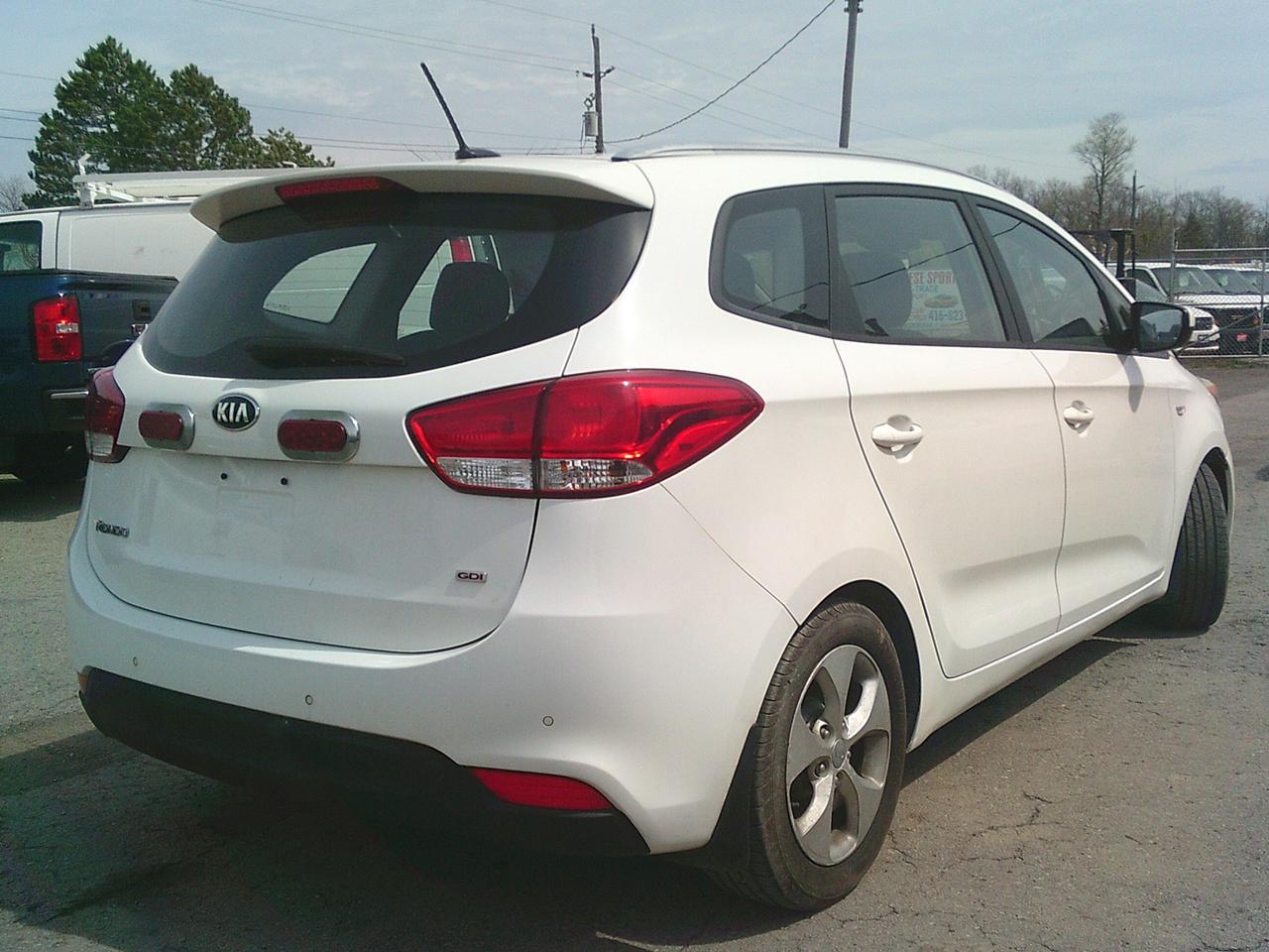 2016 Kia Rondo 4dr Wgn Auto LX Value Photo