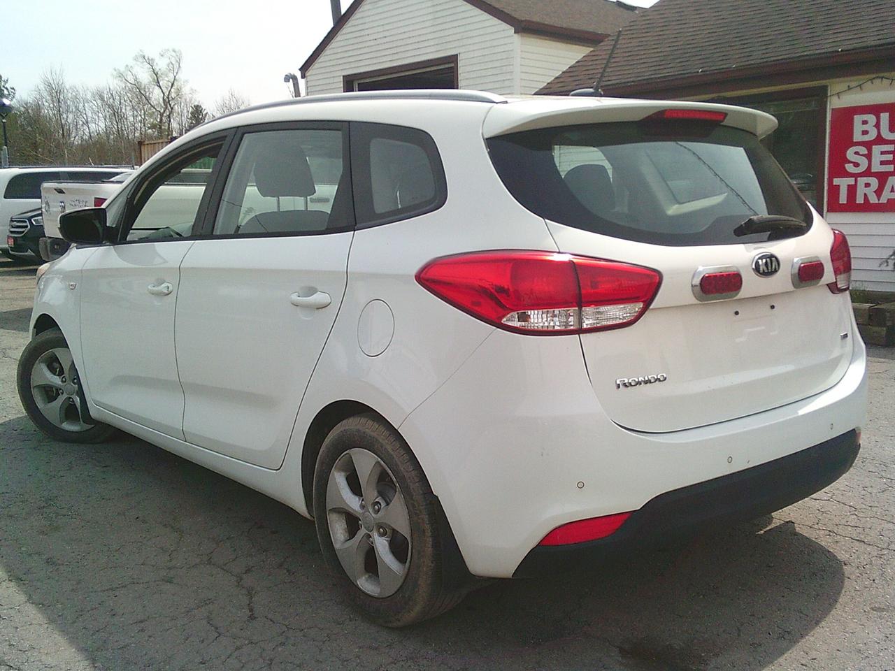 2016 Kia Rondo 4dr Wgn Auto LX Value Photo