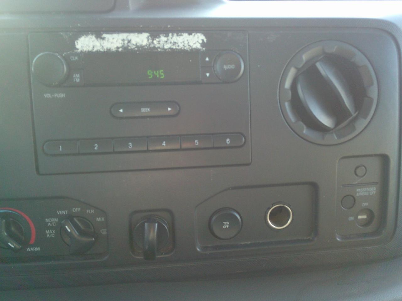 2011 Ford Econoline E-350 Super Duty Commercial Photo