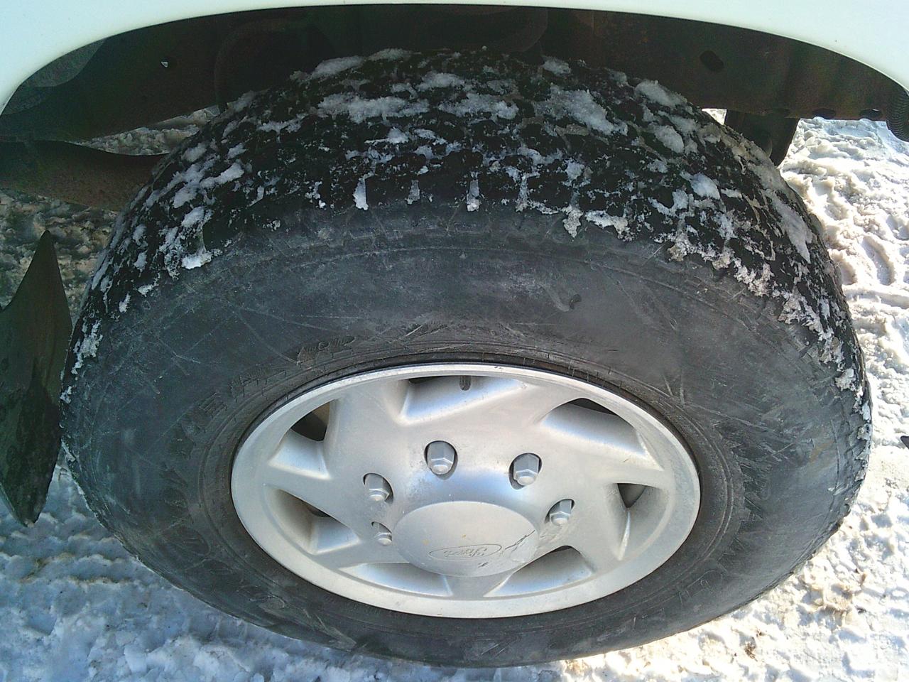 2011 Ford Econoline E-350 Super Duty Commercial Photo