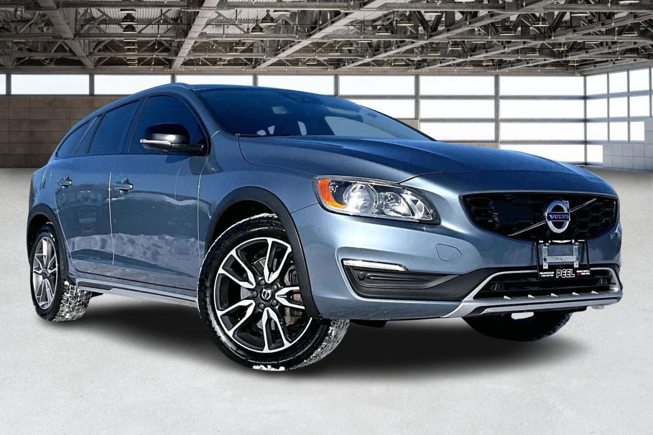 2017 Volvo V60 Cross Country T5 Premier | Heated Leather | Sunroof | AWD Photo
