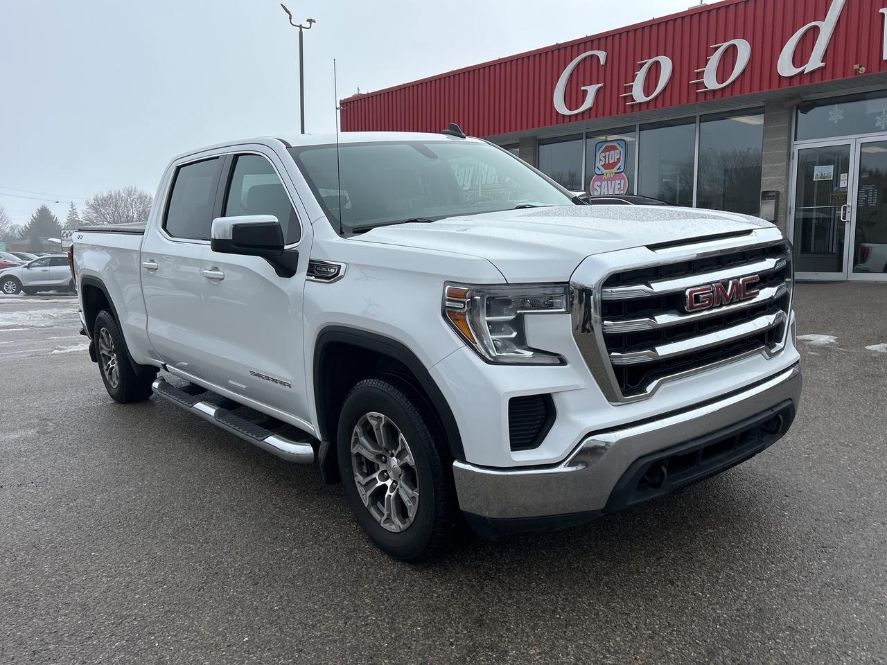 2022 GMC Sierra 1500 Limited SLE, CLEAN CARFAX, REMOTE START, BACK UP CAMERA! - Photo #2
