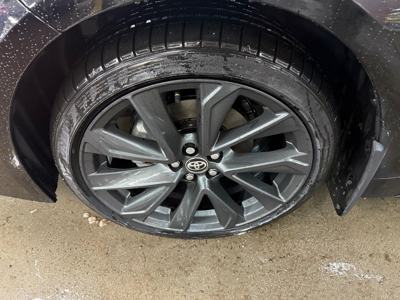 2026 Toyota Corolla XSE Photo3