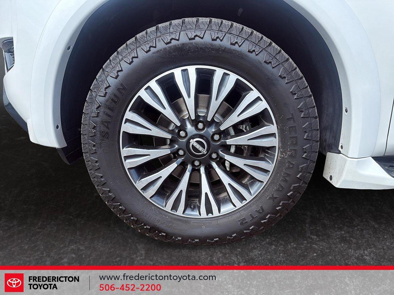 2023 Nissan Armada SL Photo