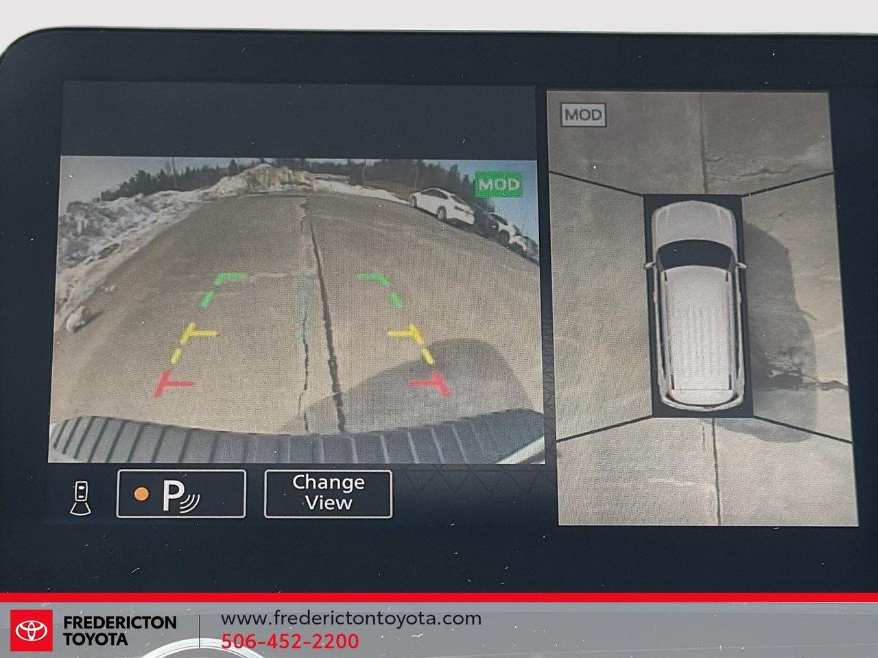 2023 Nissan Armada SL Photo