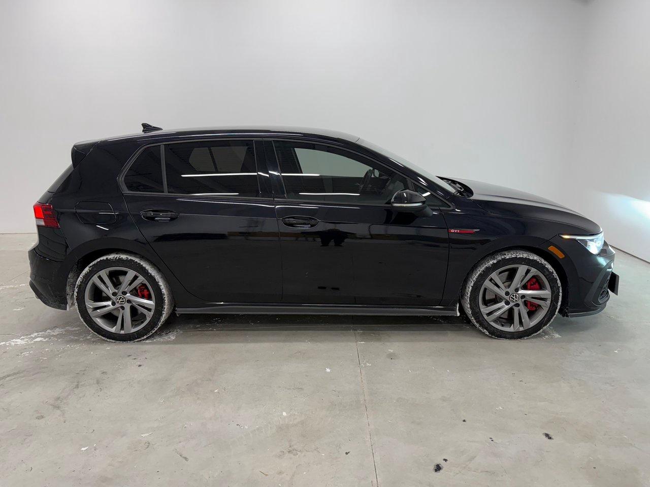 2023 Volkswagen Golf GTI Autobahn Photo3